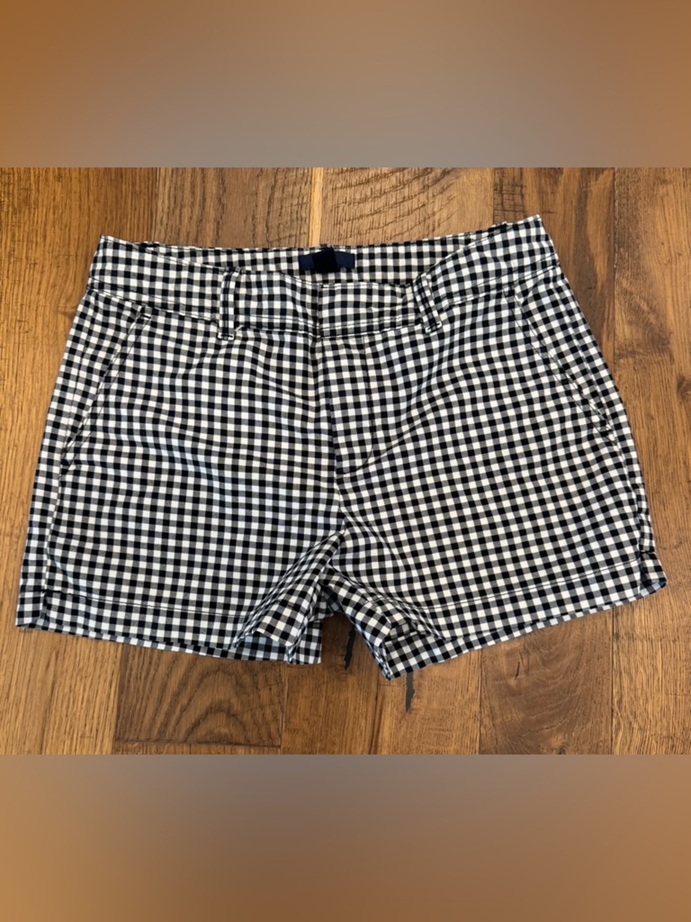 Gap Black White Checked Gingham Shorts – Women’s Size 2